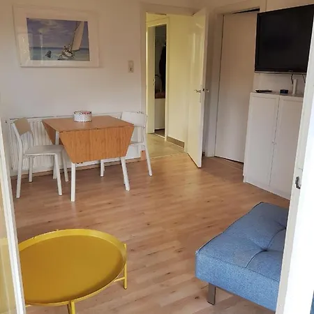 Holiday home Mit Grossem Garten In Strandnaehe Scharbeutz