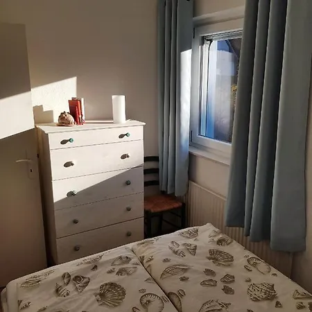 Holiday home Mit Grossem Garten In Strandnaehe *