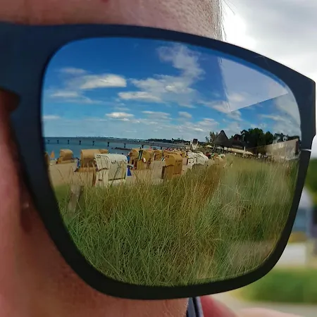 Mit Grossem Garten In Strandnaehe Ferienhaus *